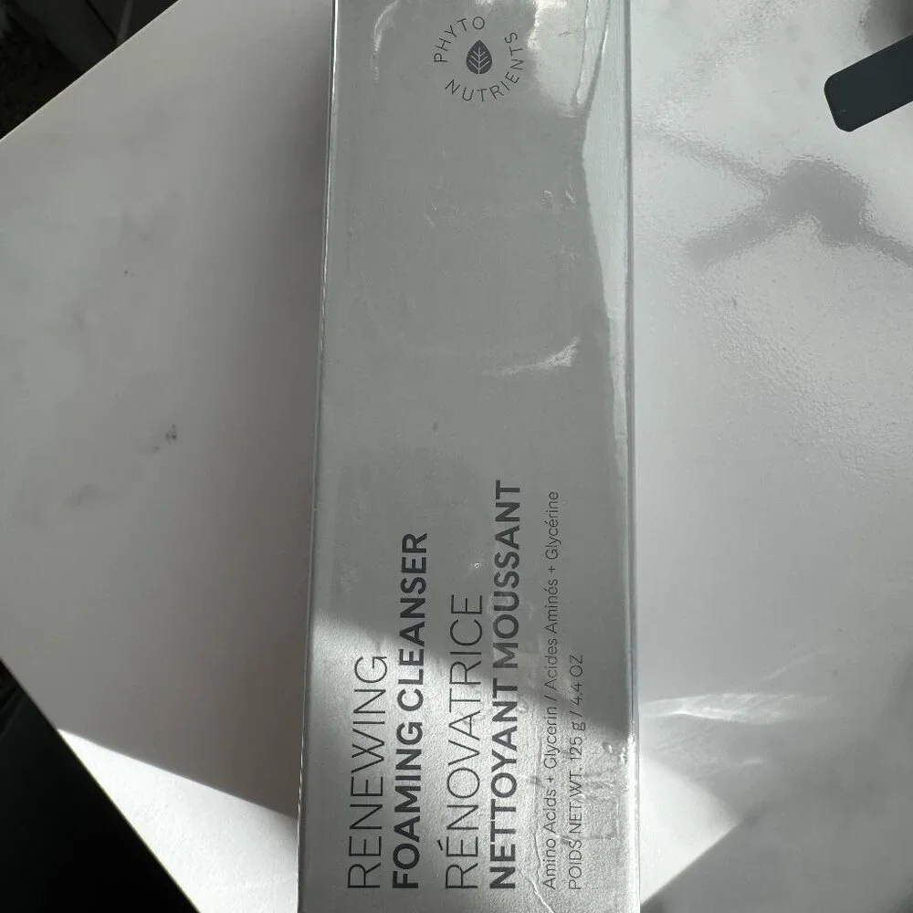 💥NEW Artistry Skin Nutrition Renewing Foaming Cleanser